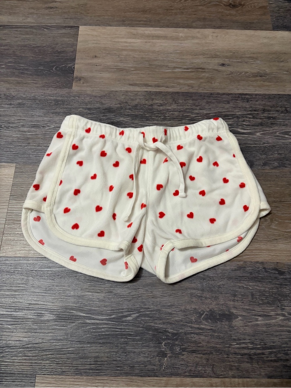 Aeropostale Cream Lounge Shorts with Red Heart Print